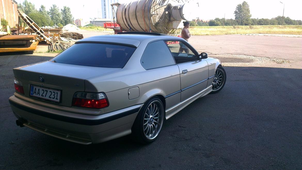 BMW e36 coupé 320i Aut billede 9