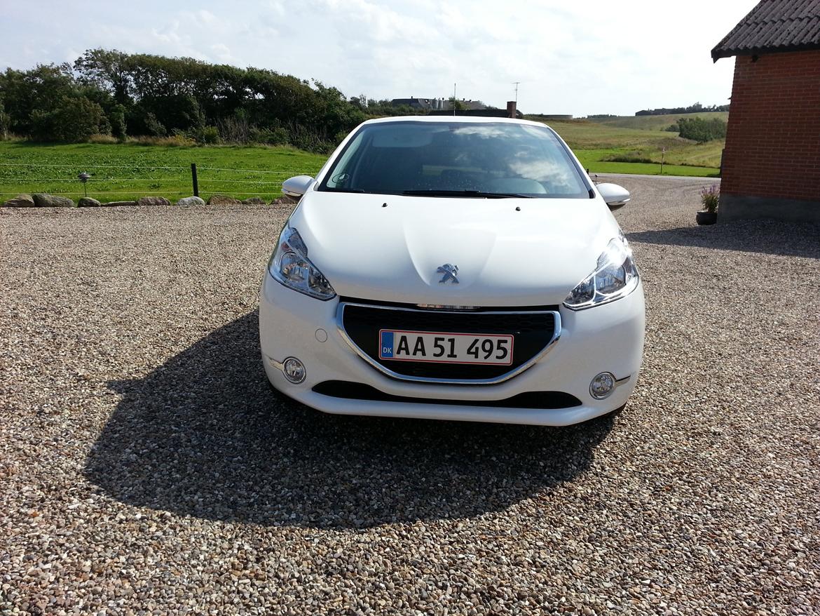 Peugeot 208 billede 3