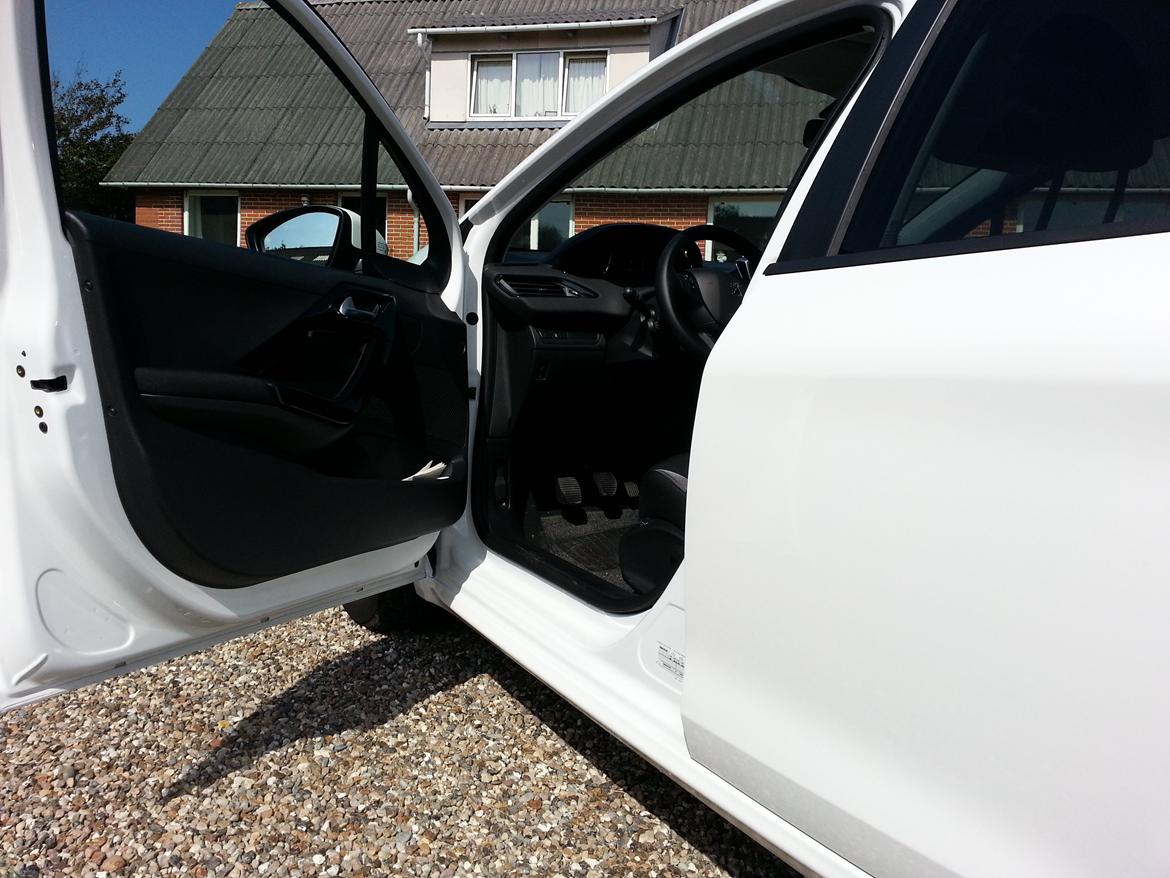 Peugeot 208 billede 5