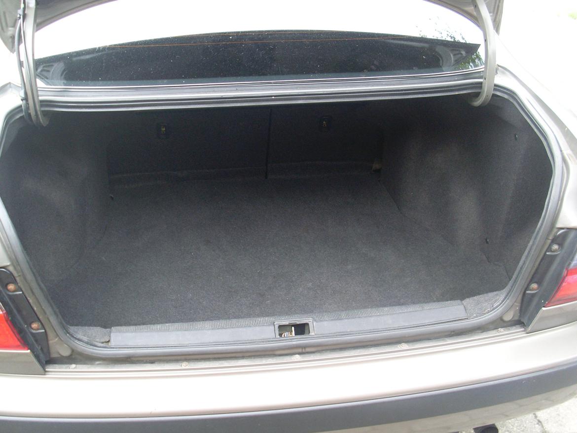 Toyota Carina 1.6 xli solgt billede 5