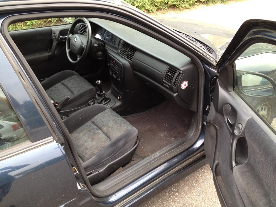 Opel Vectra stc Wagon "SOLGT" billede 7