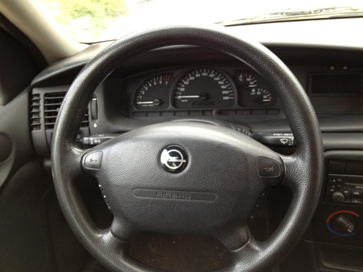 Opel Vectra stc Wagon "SOLGT" billede 10