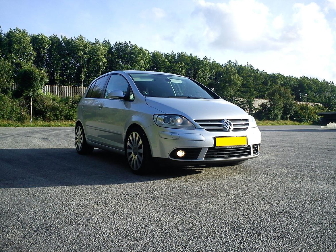 VW Golf Plus Sportsline *Hverdags racer* - Første billede af bilen :D billede 12