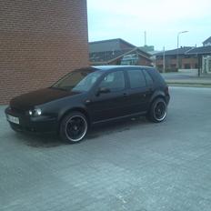 VW Golf IV - 2.3 V5 Highline
