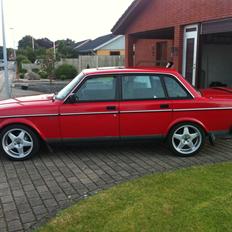Volvo 240 GL MADE IN SWEDEN