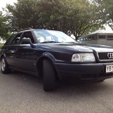 Audi 80 St.car b4