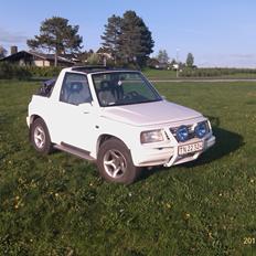 Suzuki vitara jlx canvastop