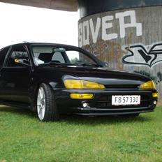 Toyota Corolla 1.6 GSI - Silvertop
