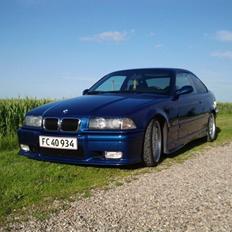 BMW 320i coupé Tidligere bil