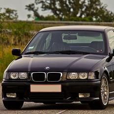 BMW E36 323 TI