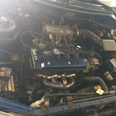 Toyota Starlet 1,3T 16v - Solgt -