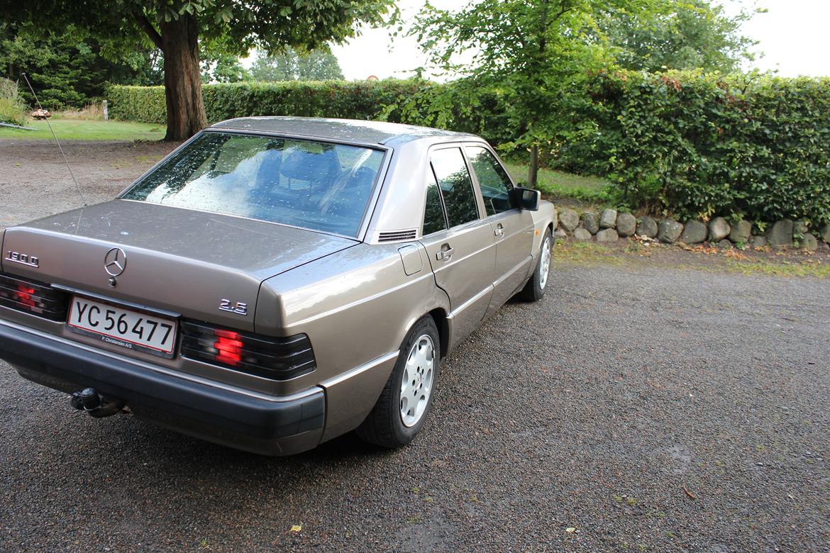 Mercedes Benz 190 D billede 3