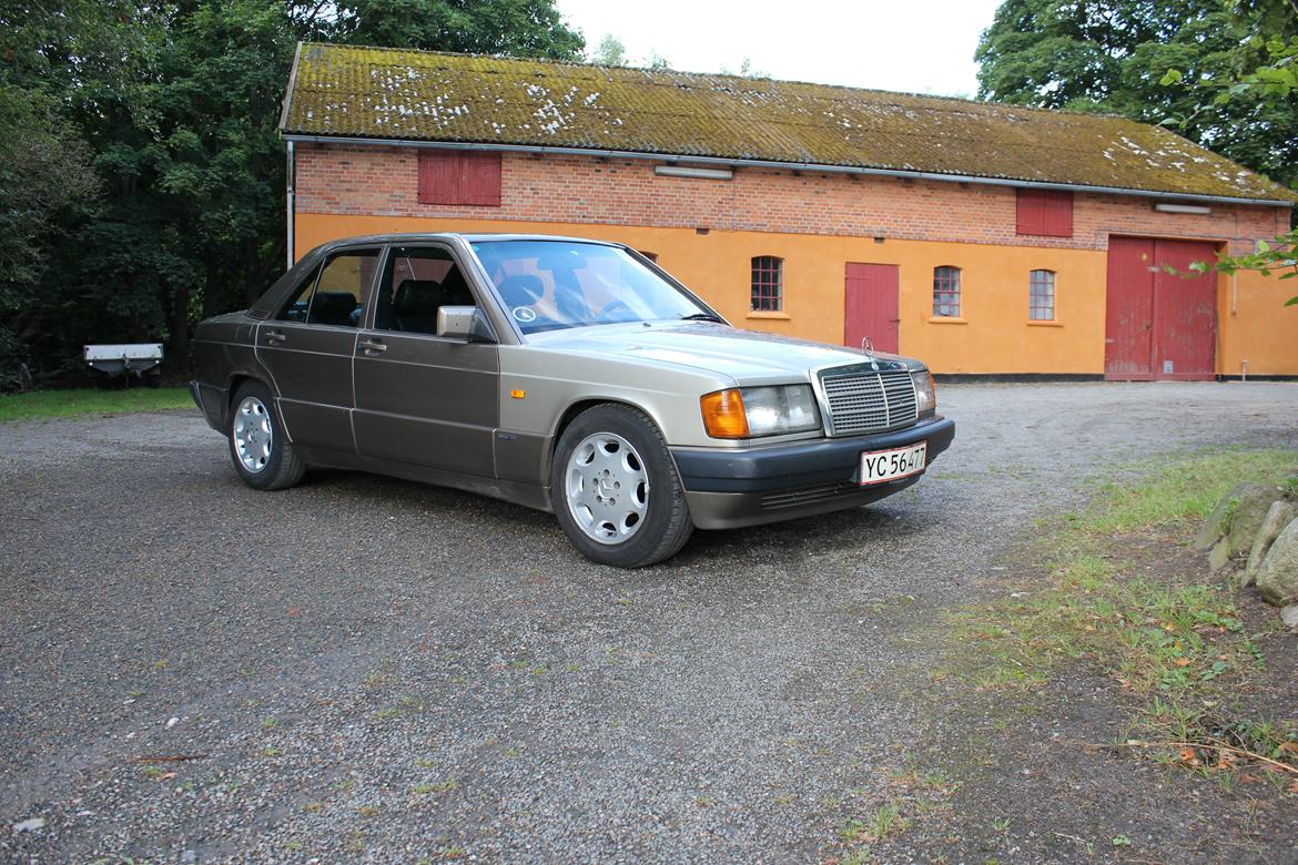 Mercedes Benz 190 D billede 1