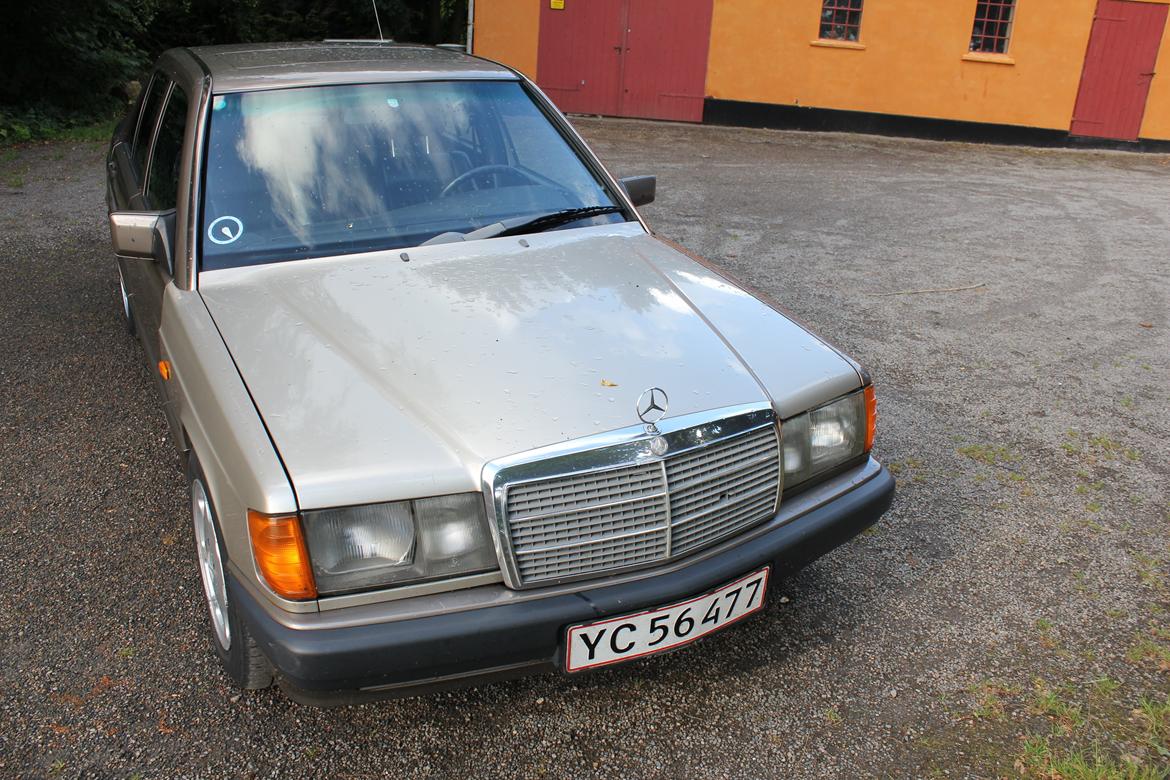 Mercedes Benz 190 D billede 5