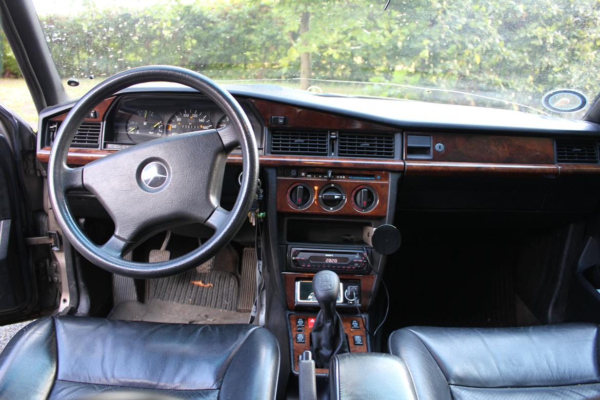 Mercedes Benz 190 D billede 11