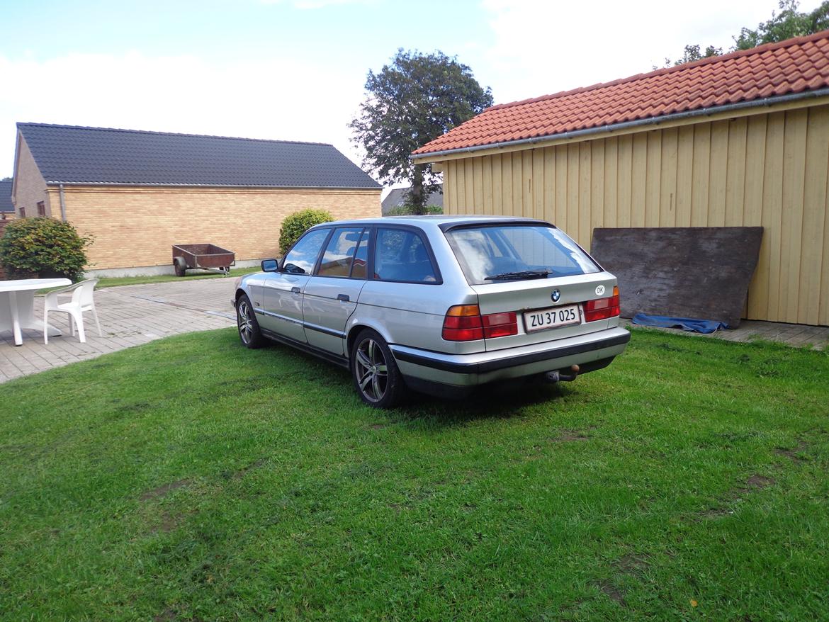 BMW 525 Tds e34 Touring billede 1