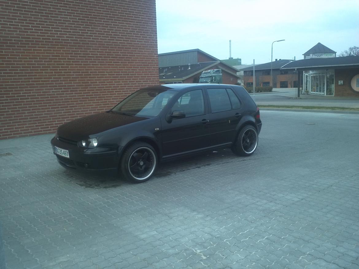 VW Golf IV - 2.3 V5 Highline billede 2