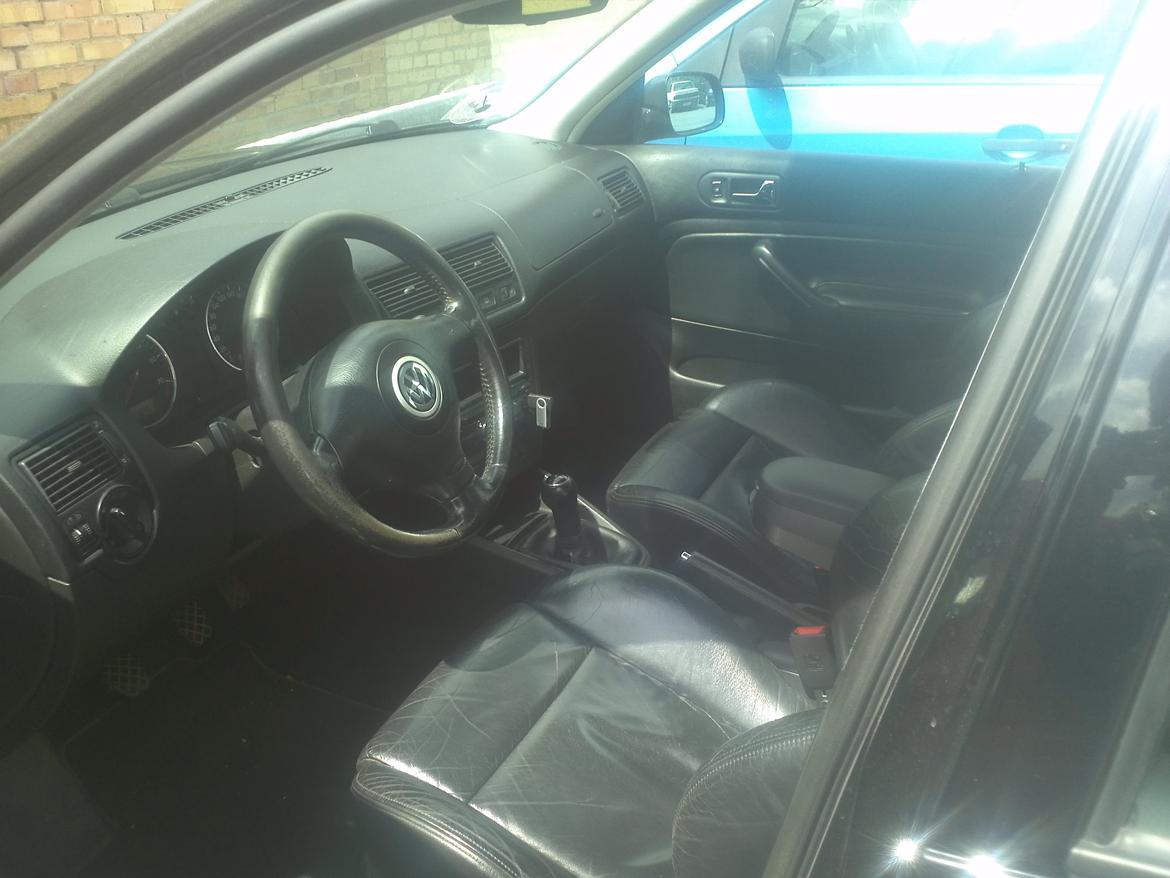 VW Golf IV - 2.3 V5 Highline billede 9