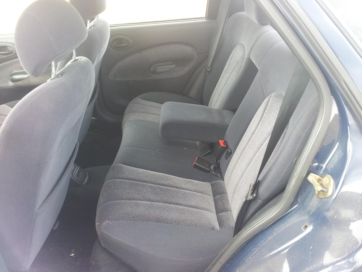 Ford Escort 1.6 16V CLX 5d billede 9