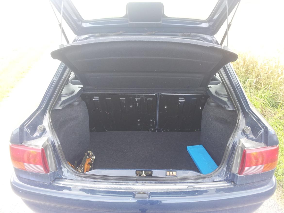 Ford Escort 1.6 16V CLX 5d billede 10