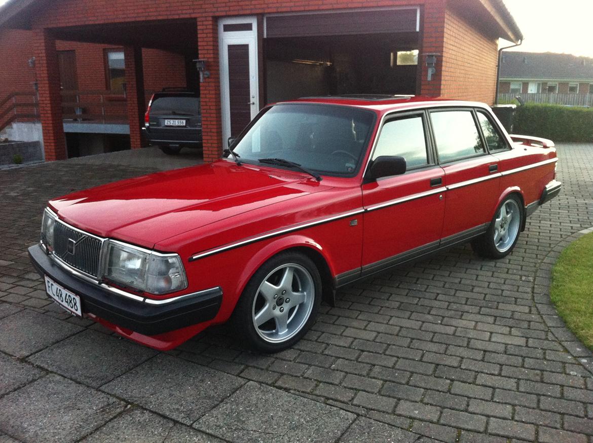 Volvo 240 GL MADE IN SWEDEN billede 1