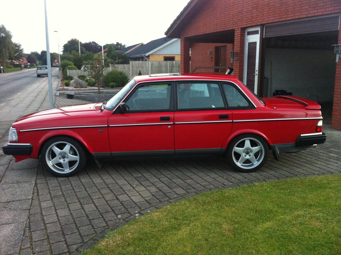 Volvo 240 GL MADE IN SWEDEN billede 2