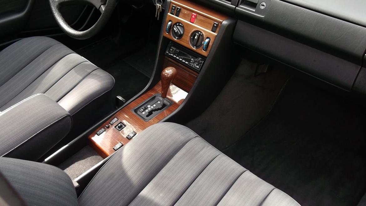 Mercedes Benz 230 E  W124 billede 6