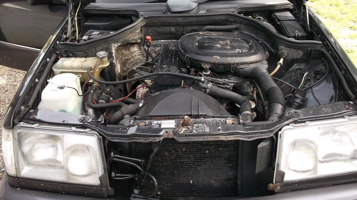 Mercedes Benz 230 E  W124 billede 18