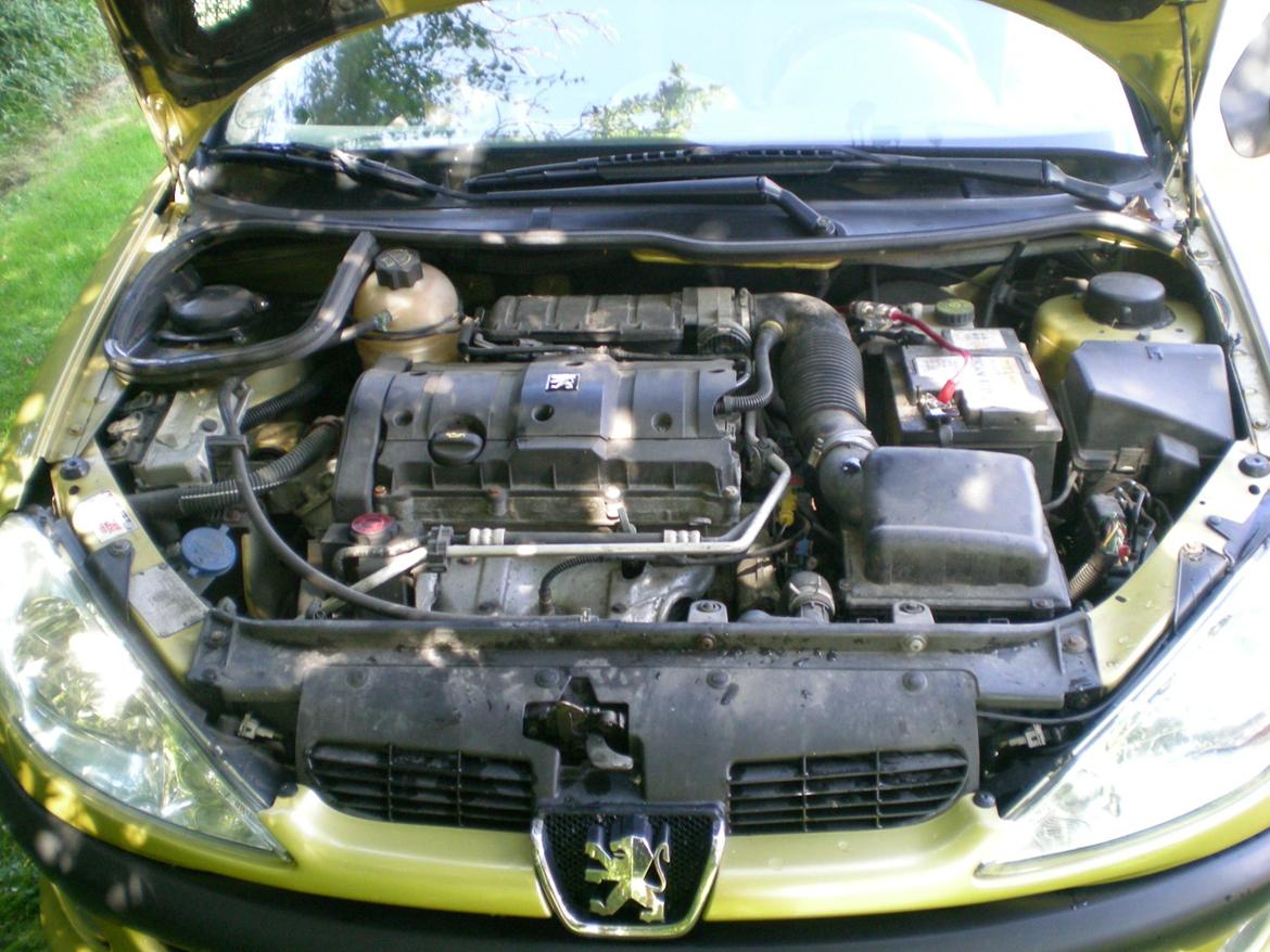 Peugeot 206, 1,6 s16 billede 11