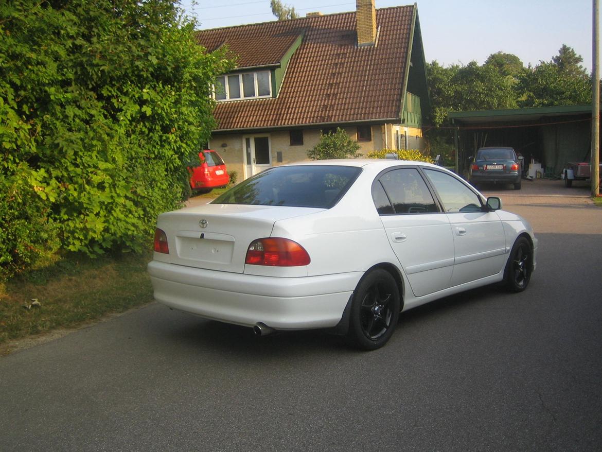 Toyota Avensis 2,0 SOL billede 4