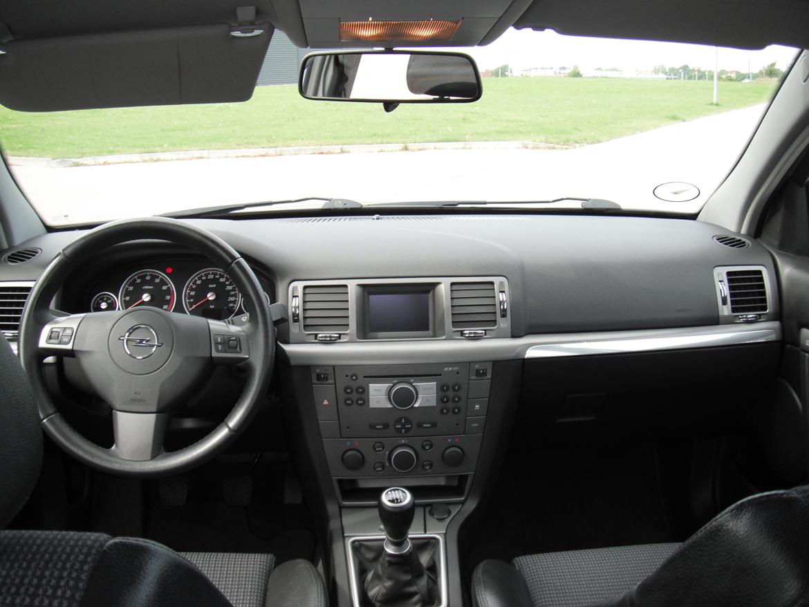Opel Vectra 2,8 v6 solgt ! billede 10