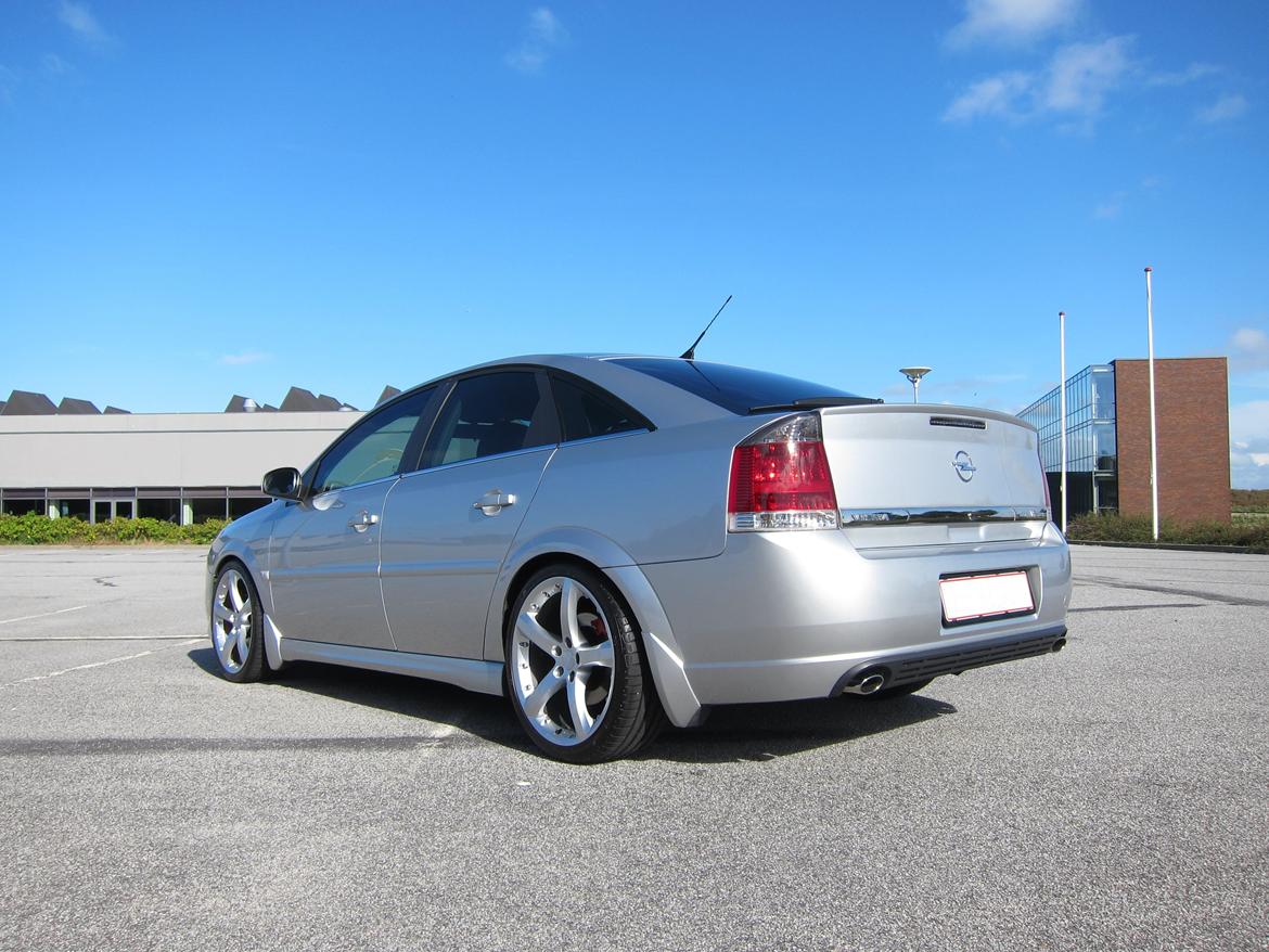 Opel Vectra 2,8 v6 solgt ! billede 4