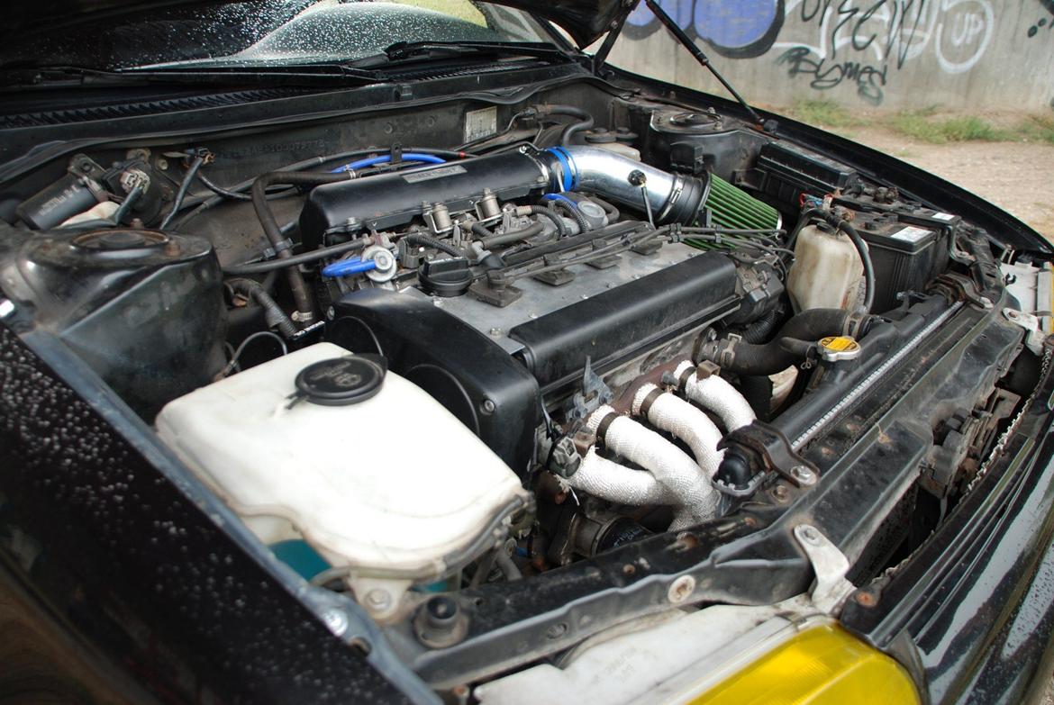 Toyota Corolla 1.6 GSI - Silvertop billede 8