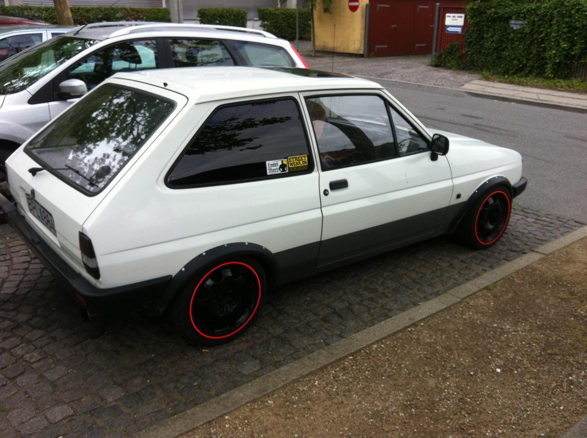 Ford Fiesta 1.4i VIP - Sænket billede 13