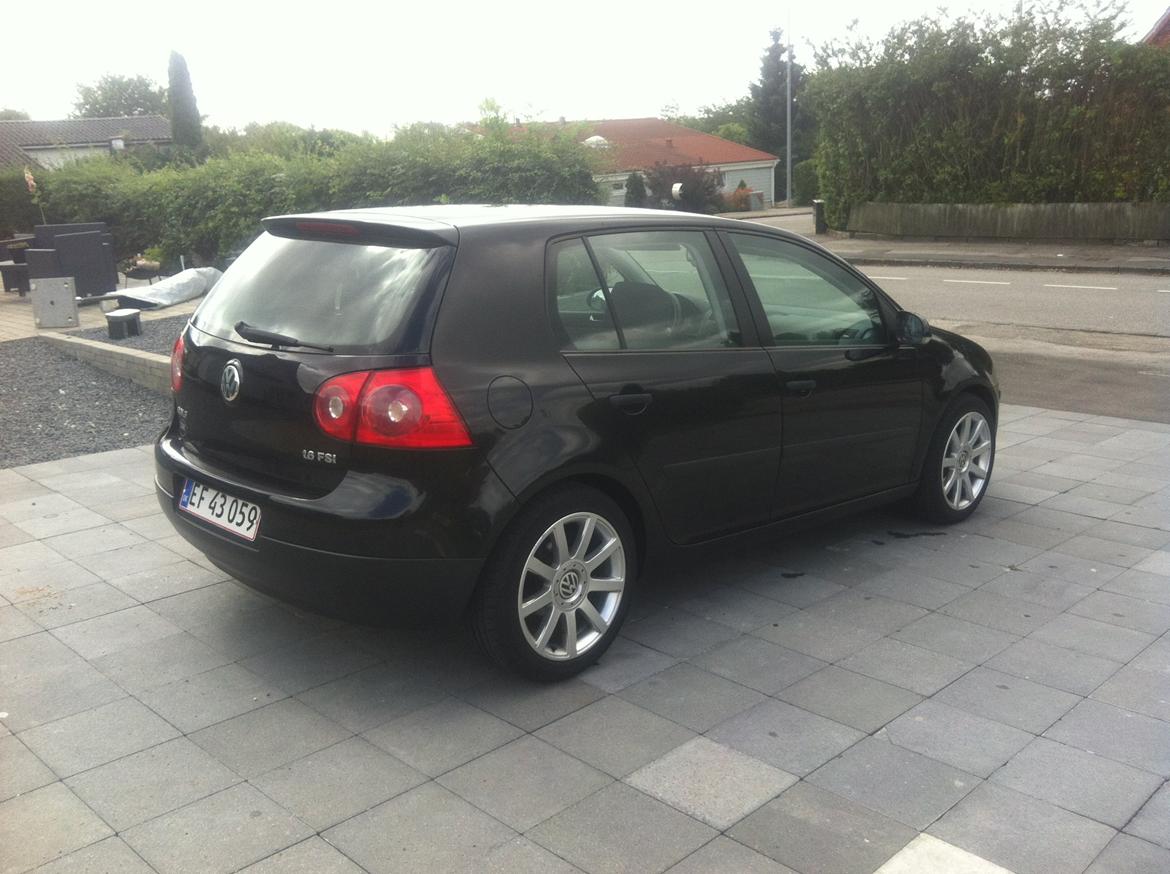 VW Golf 5 1.6 FSI billede 4