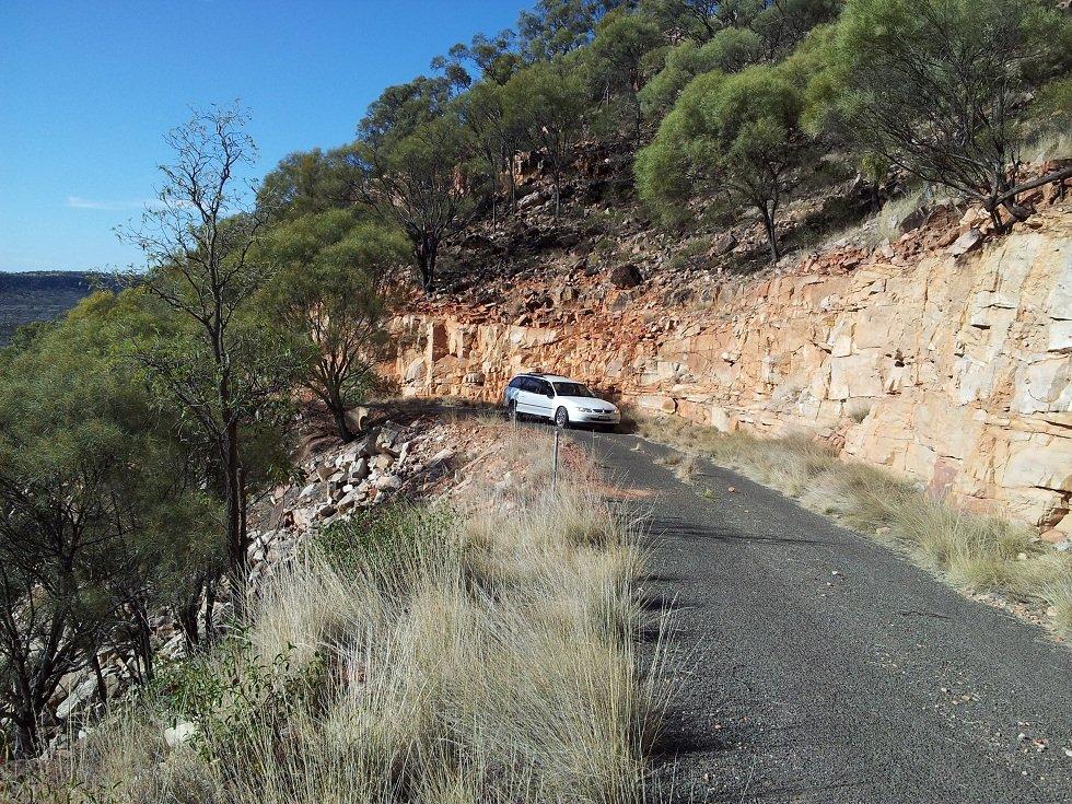 Amerikaner Holden Commodore 3.8L V6 VTII Wagon - Mount Oxley (Australien) i baggrunden. billede 4