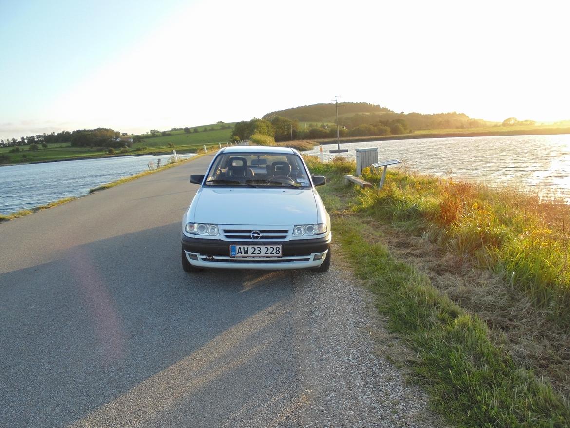 Opel Astra 1,7 D - GL - 27 - 08 - 2012 billede 4