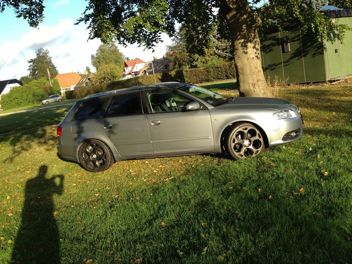 Audi A4 2.0 TDI Avant billede 2