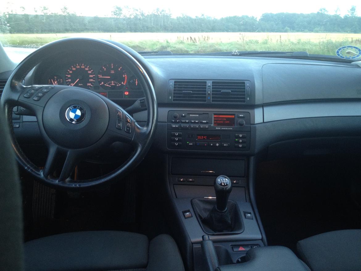 BMW 320D billede 3