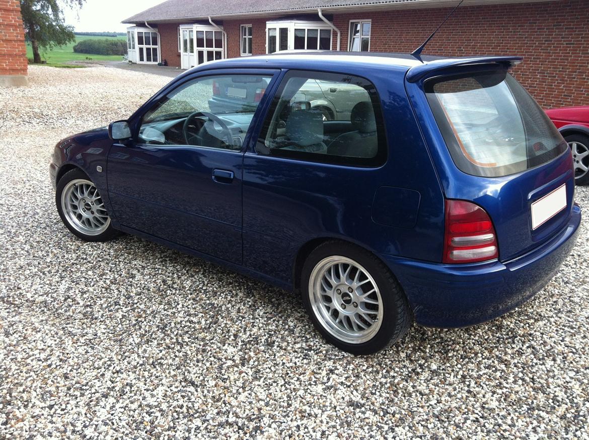 Toyota Starlet 1,3T 16v - Solgt - billede 6