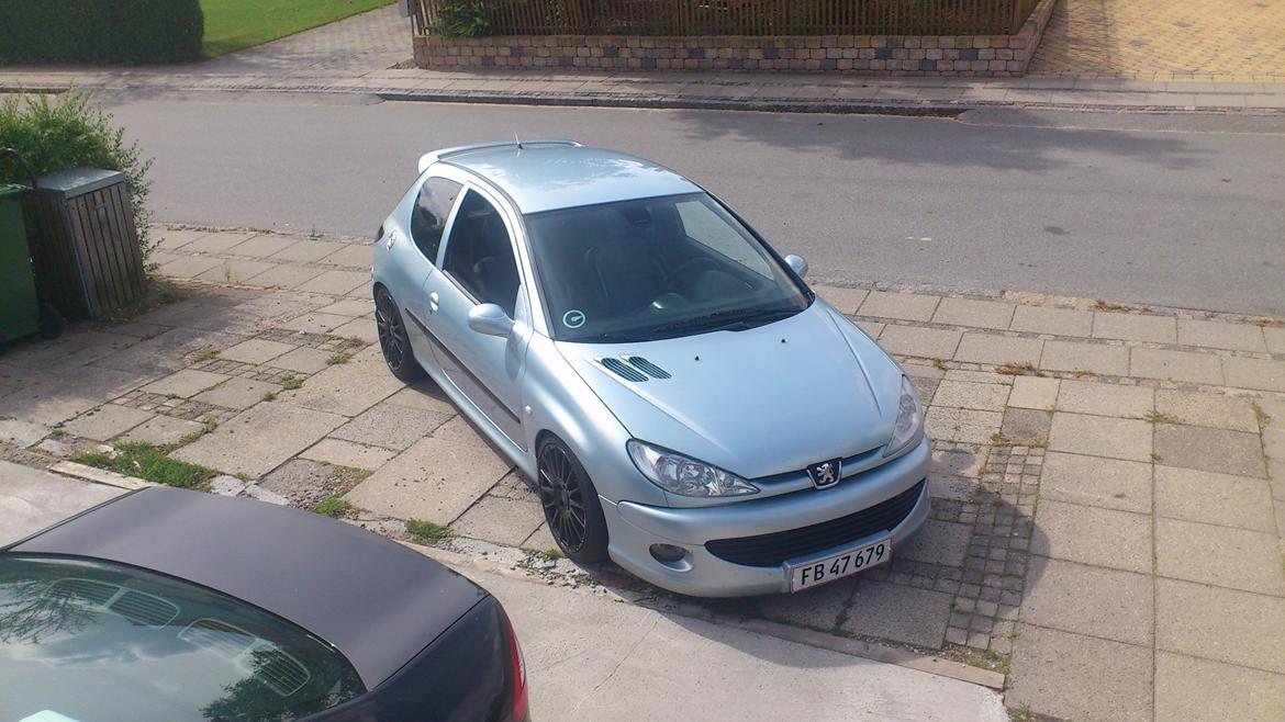 Peugeot 206 GTI billede 1