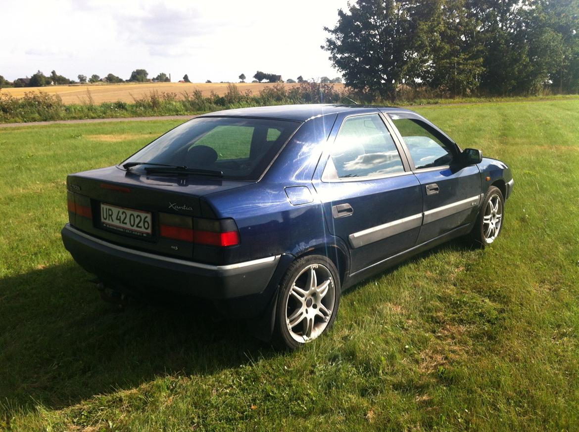 Citroën Xantia 1,8 16v "skrottet" billede 5
