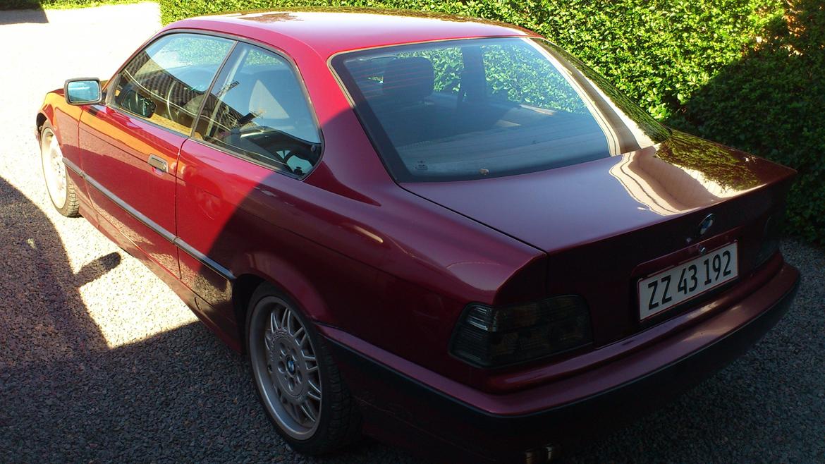BMW e36 320i coupe billede 15