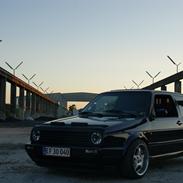 VW Golf 2 TDI ( SOLGT )