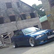 BMW 328i coupe