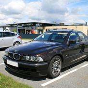 BMW 528i [SOLGT]