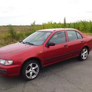 Nissan Almera 1,6 GX