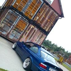 BMW 328i coupe