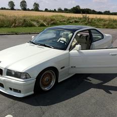 BMW 320I E36 Coupé