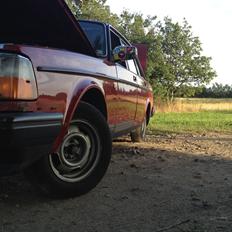 Volvo 240
